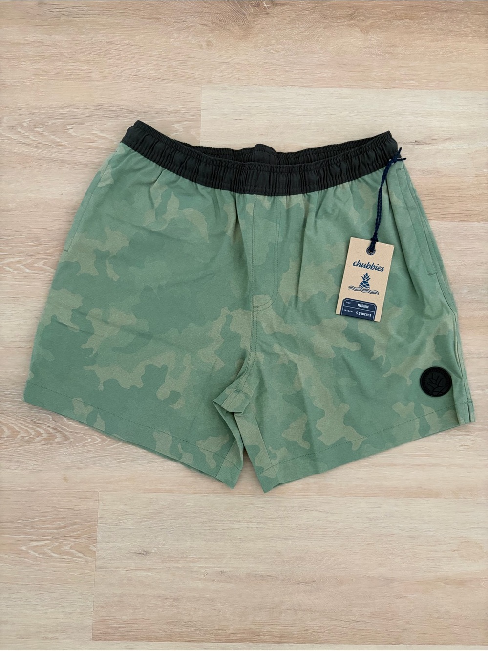 NWT chubbies Men’s Medium Gym Swim 2.0 Shorts in You Can’t See Me